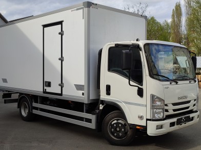 isuzu furgon